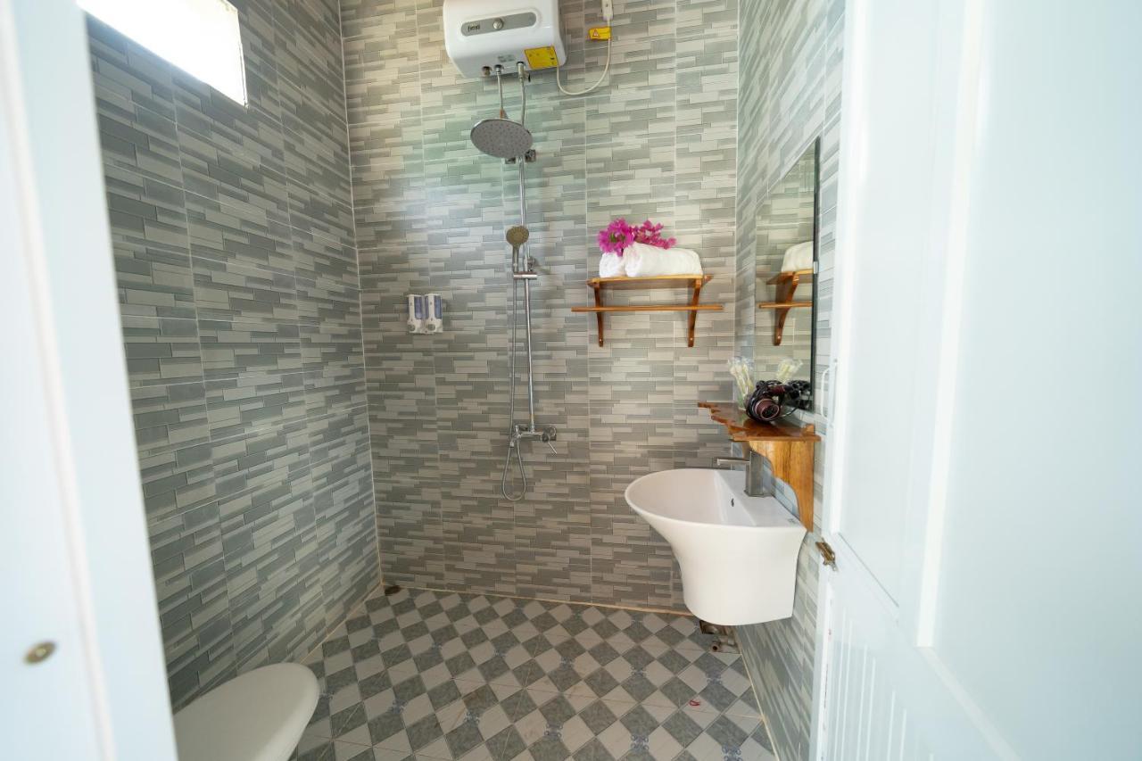 Diep Le Homestay Фонгня Экстерьер фото